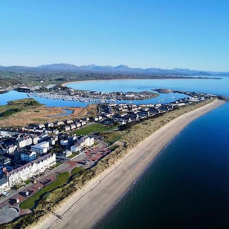 Beach Front Apartment Pwllheli Exterior foto
