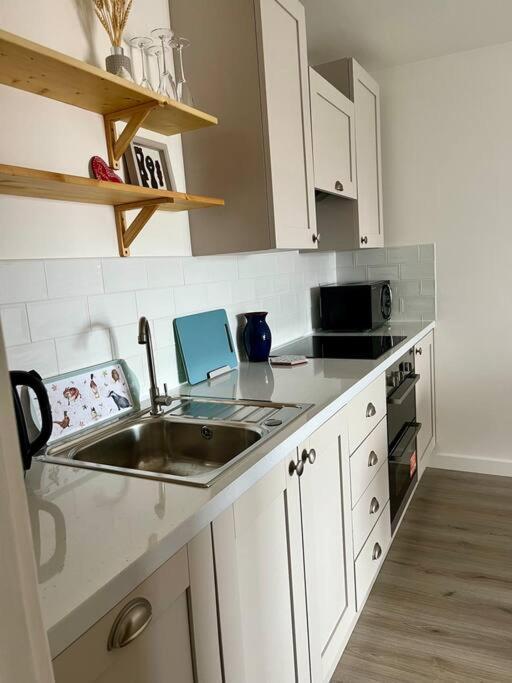 Beach Front Apartment Pwllheli Exterior foto