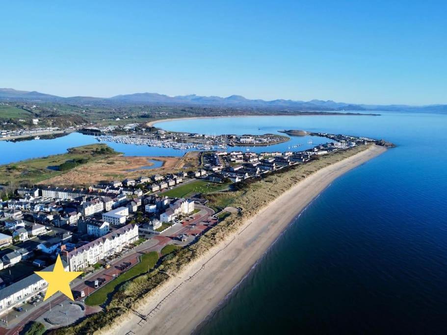 Beach Front Apartment Pwllheli Exterior foto
